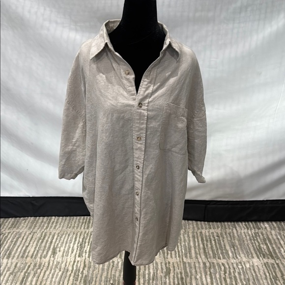 Creamish tan Button-Up Shirt linen and cotton blend - Picture 1 of 3